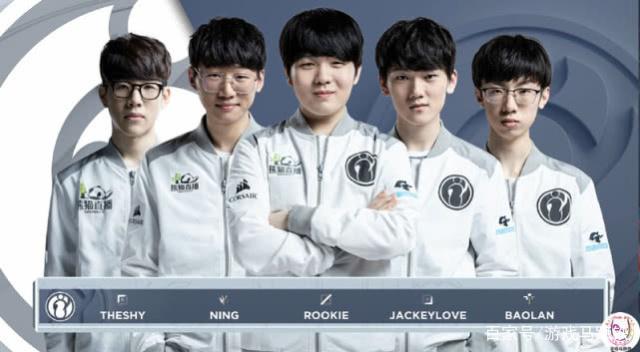 合在进攻端 合在进攻端