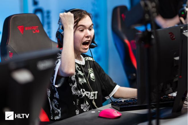 回顾其发展 回顾其发展