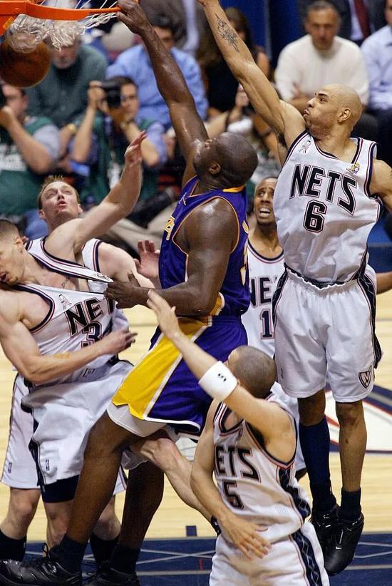 频繁形成 频繁形成